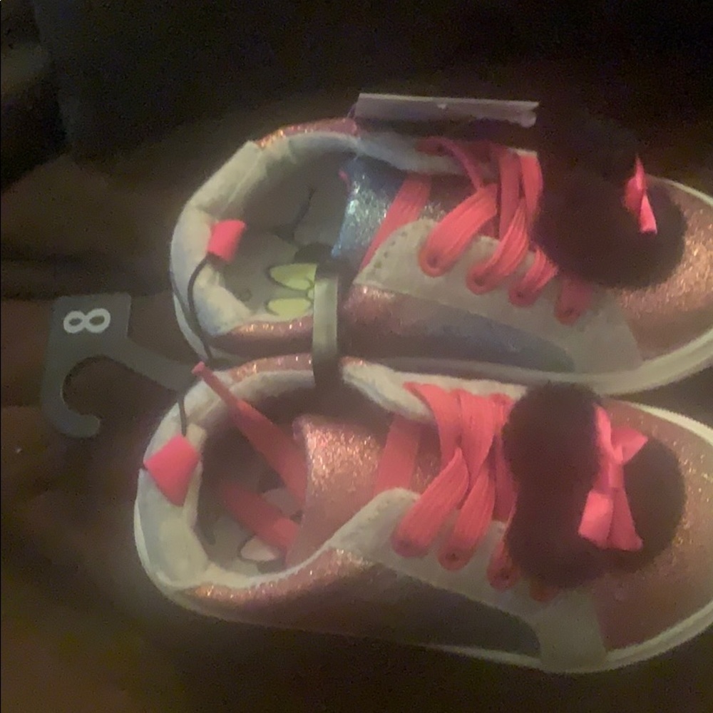 New Junior Minnie Girls Tie Dye Shoes 8 NWT
